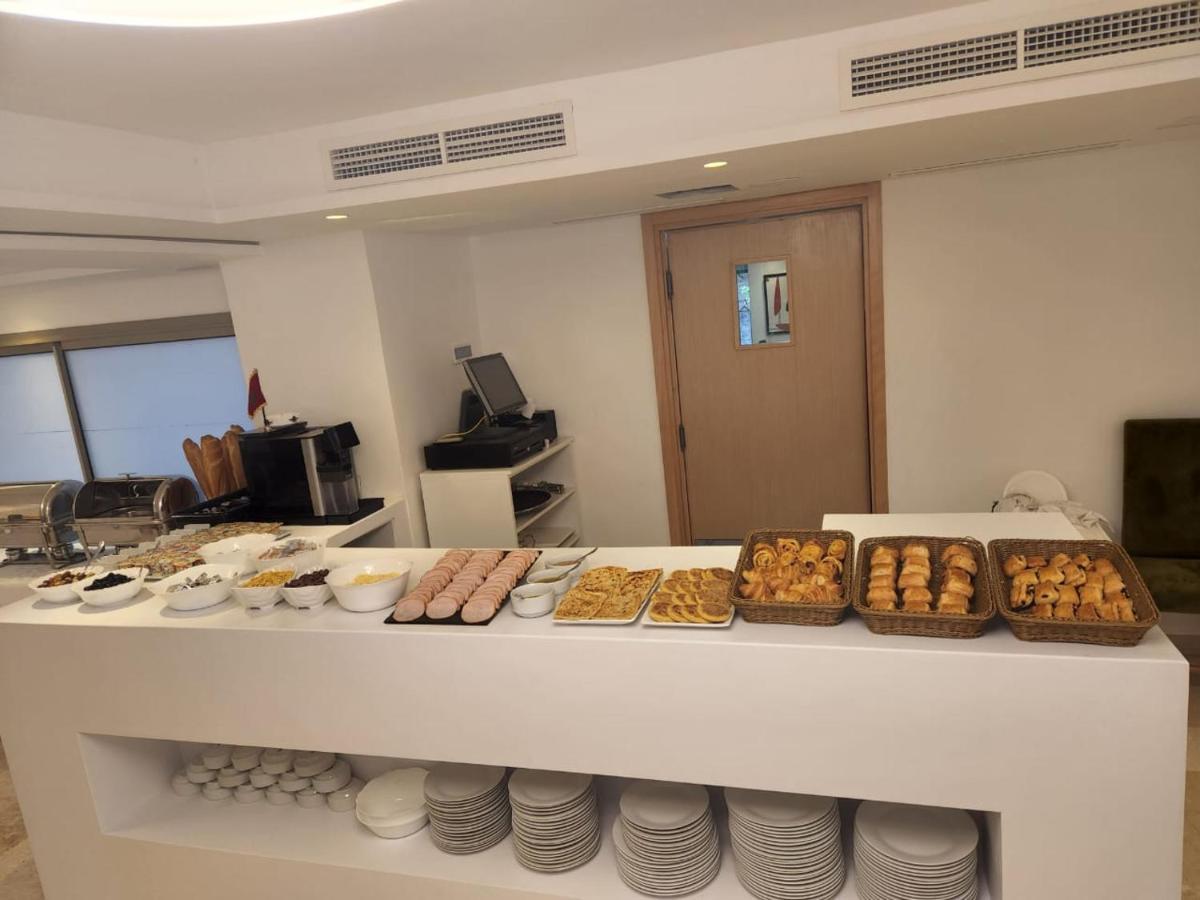 אוג'דה Fajr Hotel מראה חיצוני תמונה