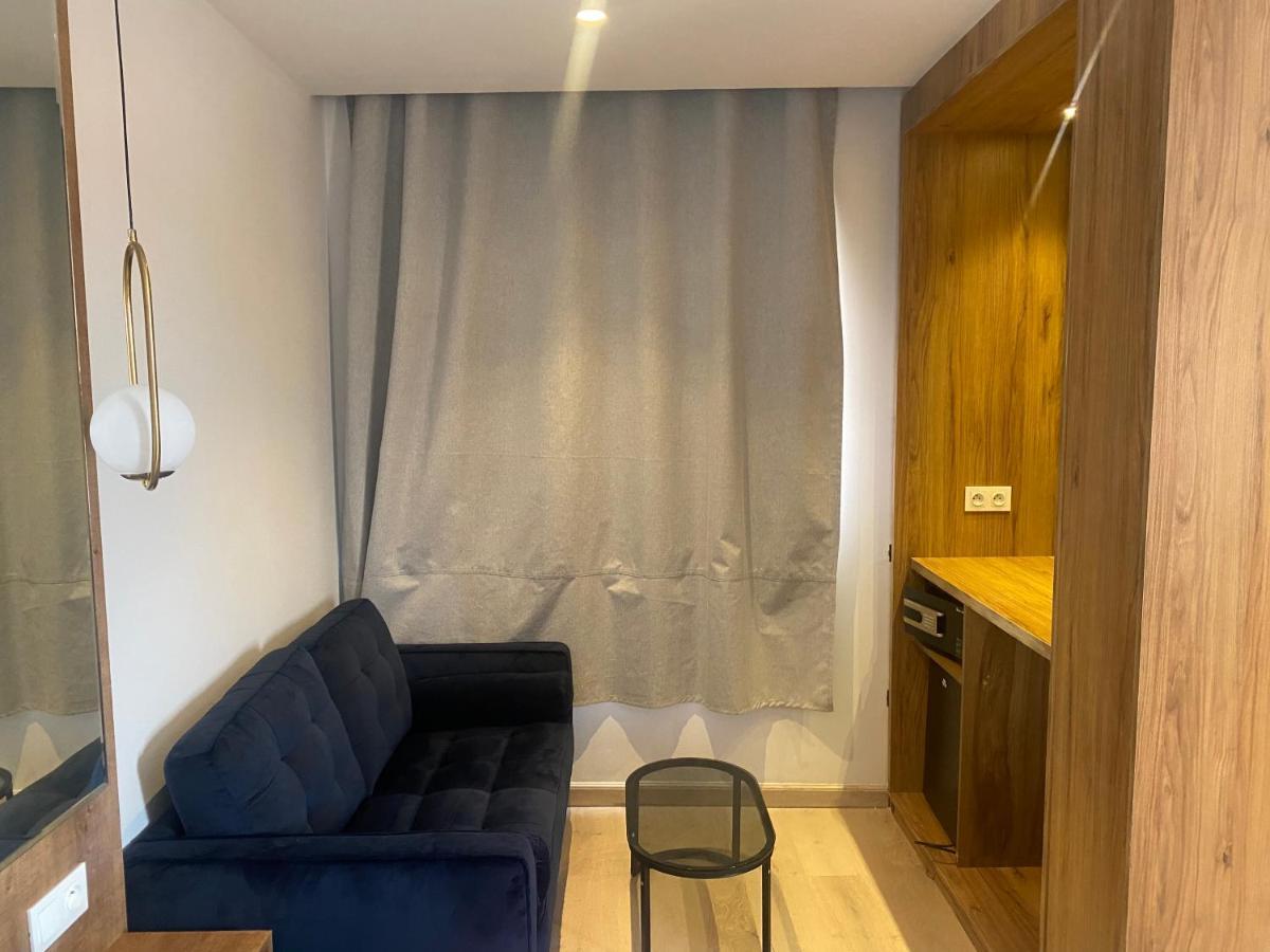 אוג'דה Fajr Hotel מראה חיצוני תמונה