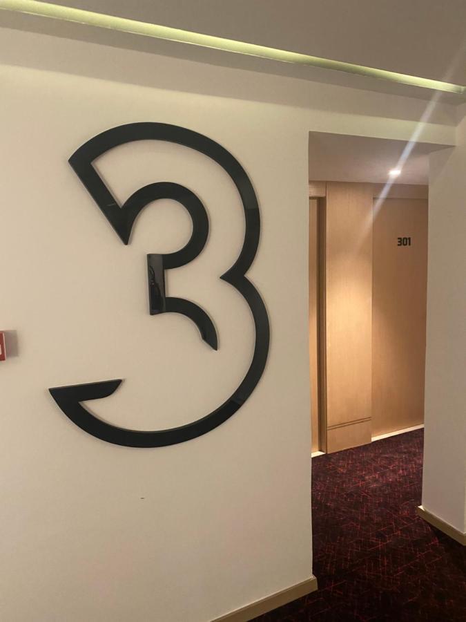 אוג'דה Fajr Hotel מראה חיצוני תמונה