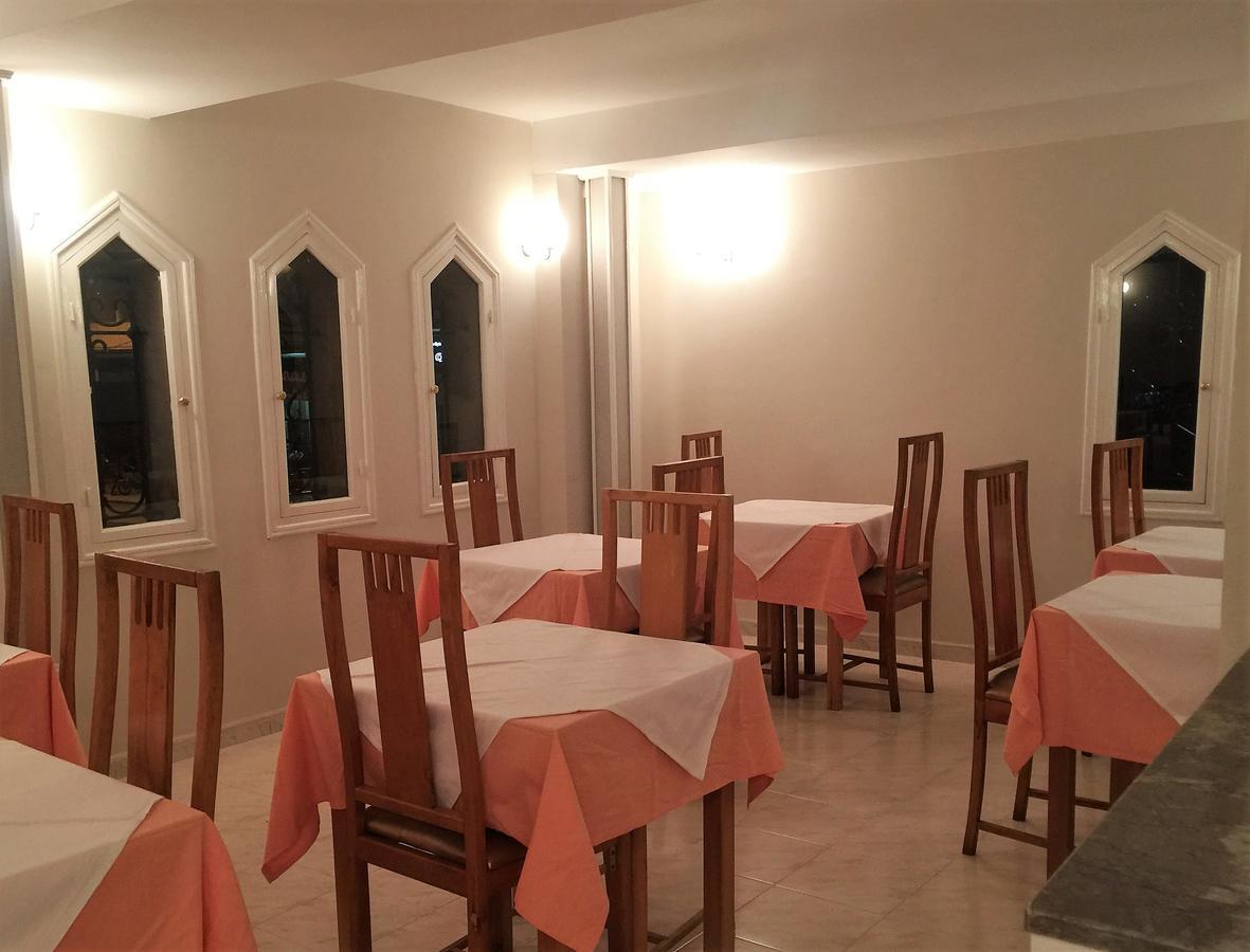 אוג'דה Fajr Hotel מראה חיצוני תמונה