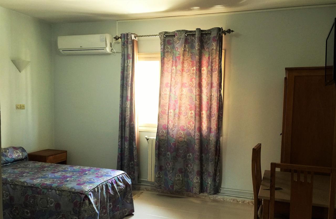 אוג'דה Fajr Hotel מראה חיצוני תמונה